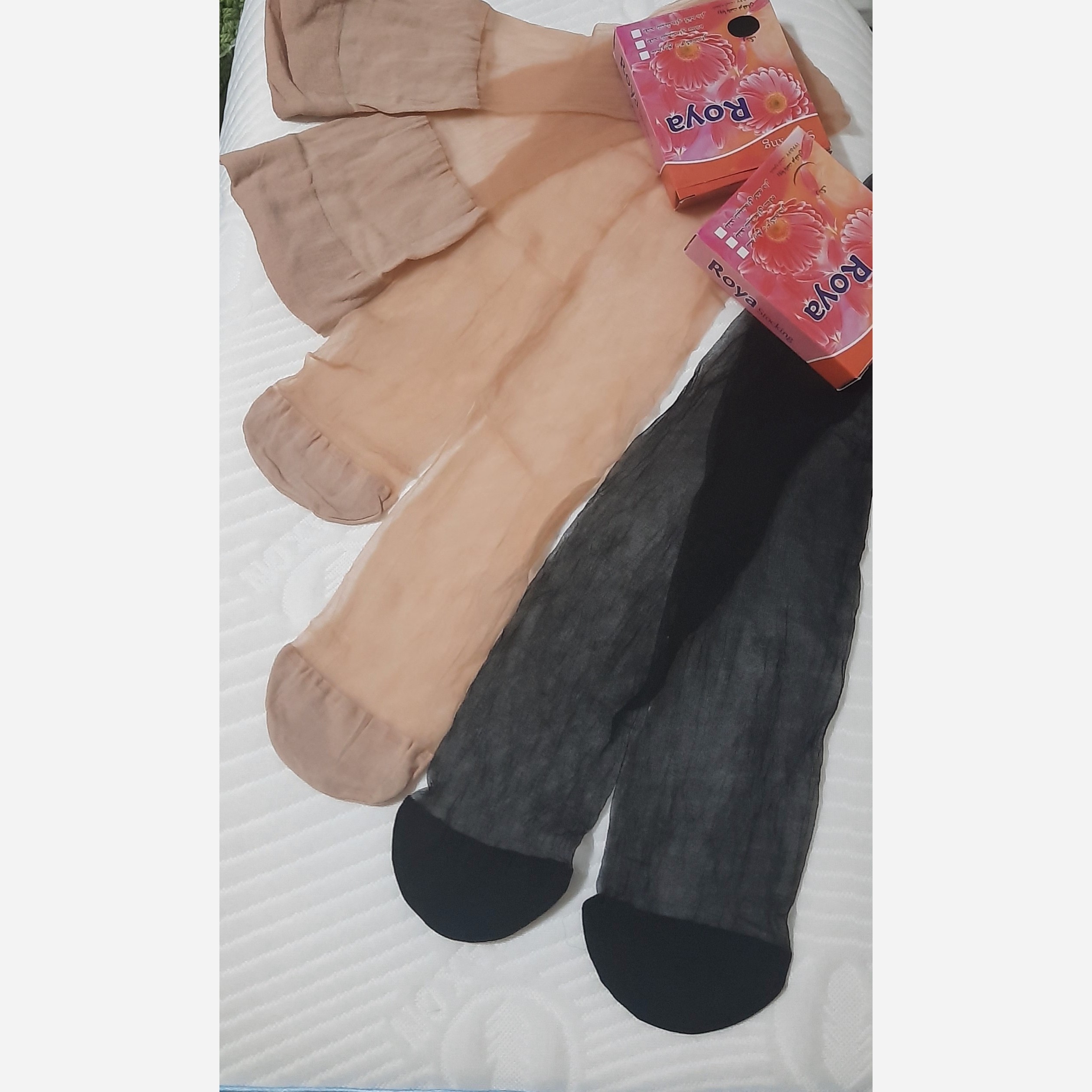 جوراب شیشه ای بلندبالای ران سفید ومشکی با کیفیت درجه یک فری سایز از 40تا50