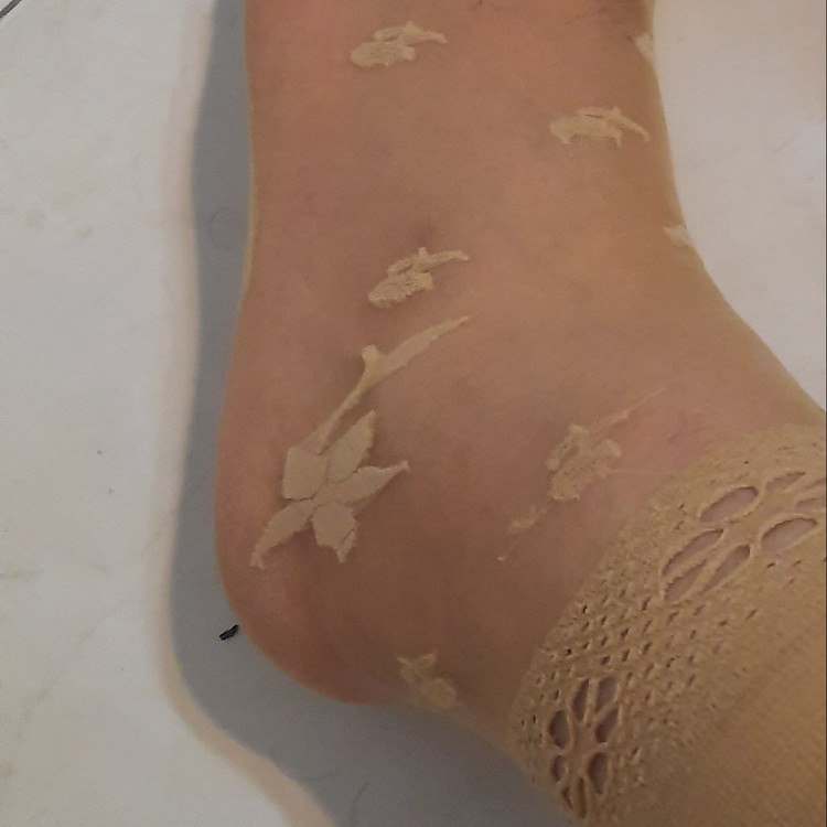 جوراب دوجفتی مچی طرح دارmiss lee شیشه ای مشکی ضخامت 15